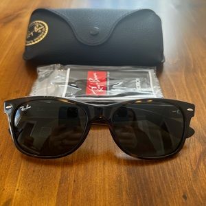 Ray-ban Wayfarer Sunglasses